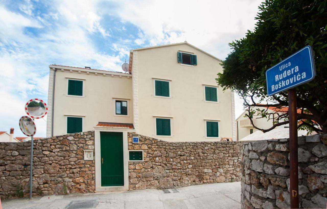 Ferienwohnung House Koloc Bol Exterior foto