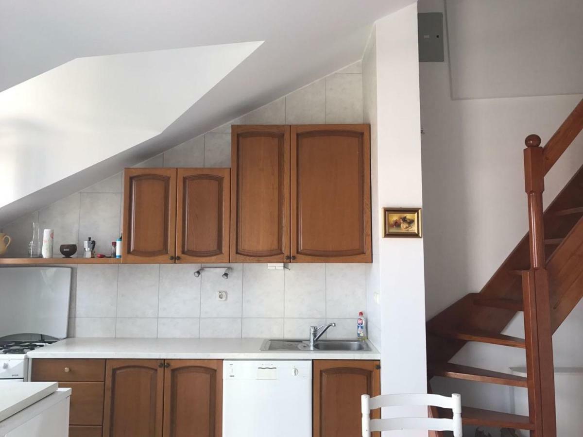 Ferienwohnung House Koloc Bol Exterior foto