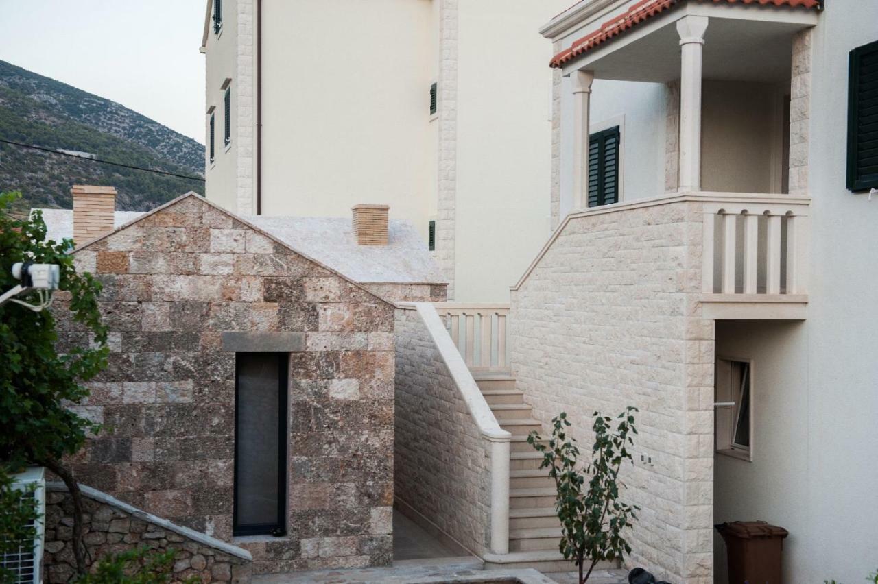 Ferienwohnung House Koloc Bol Exterior foto