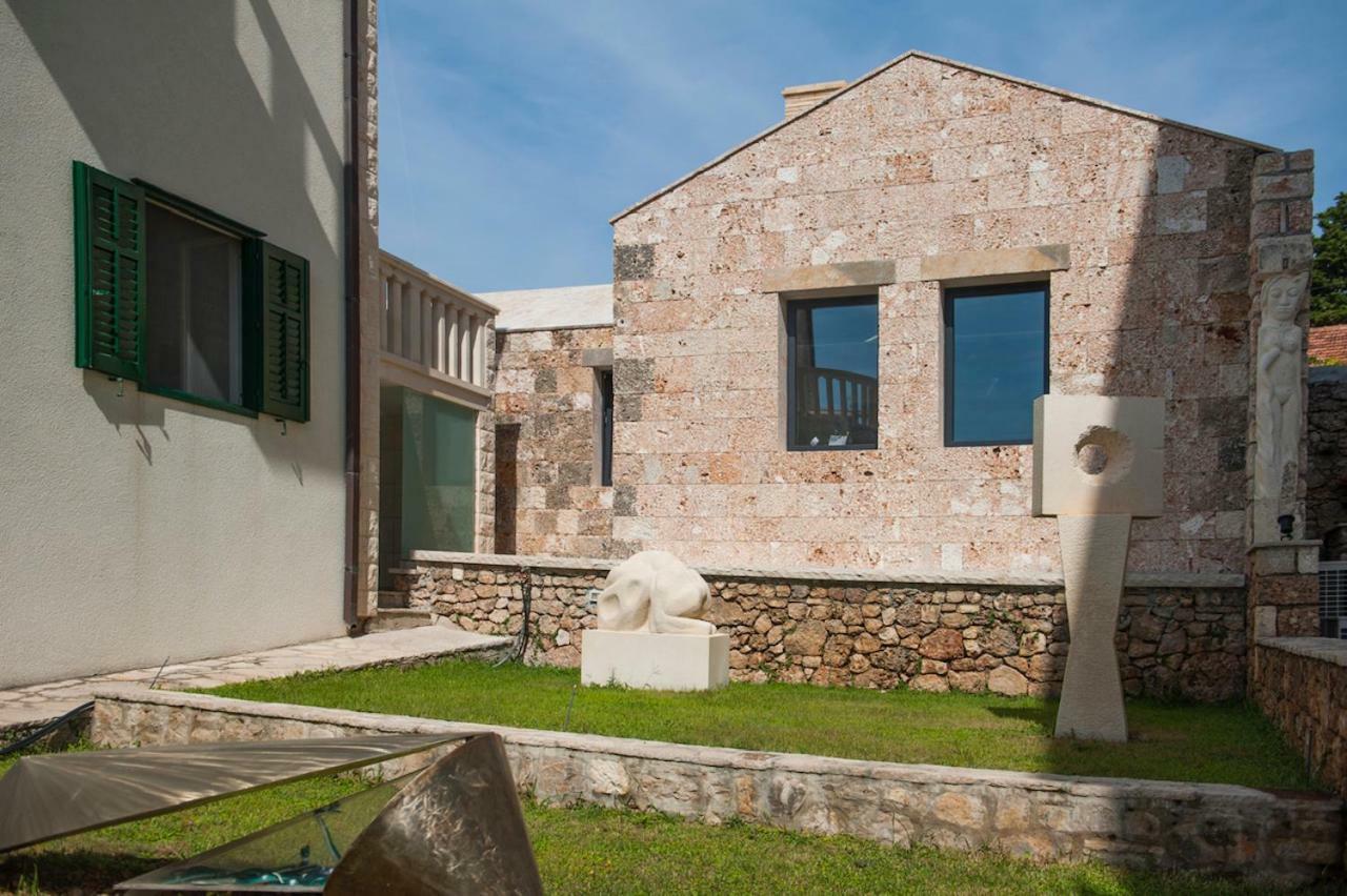 Ferienwohnung House Koloc Bol Exterior foto